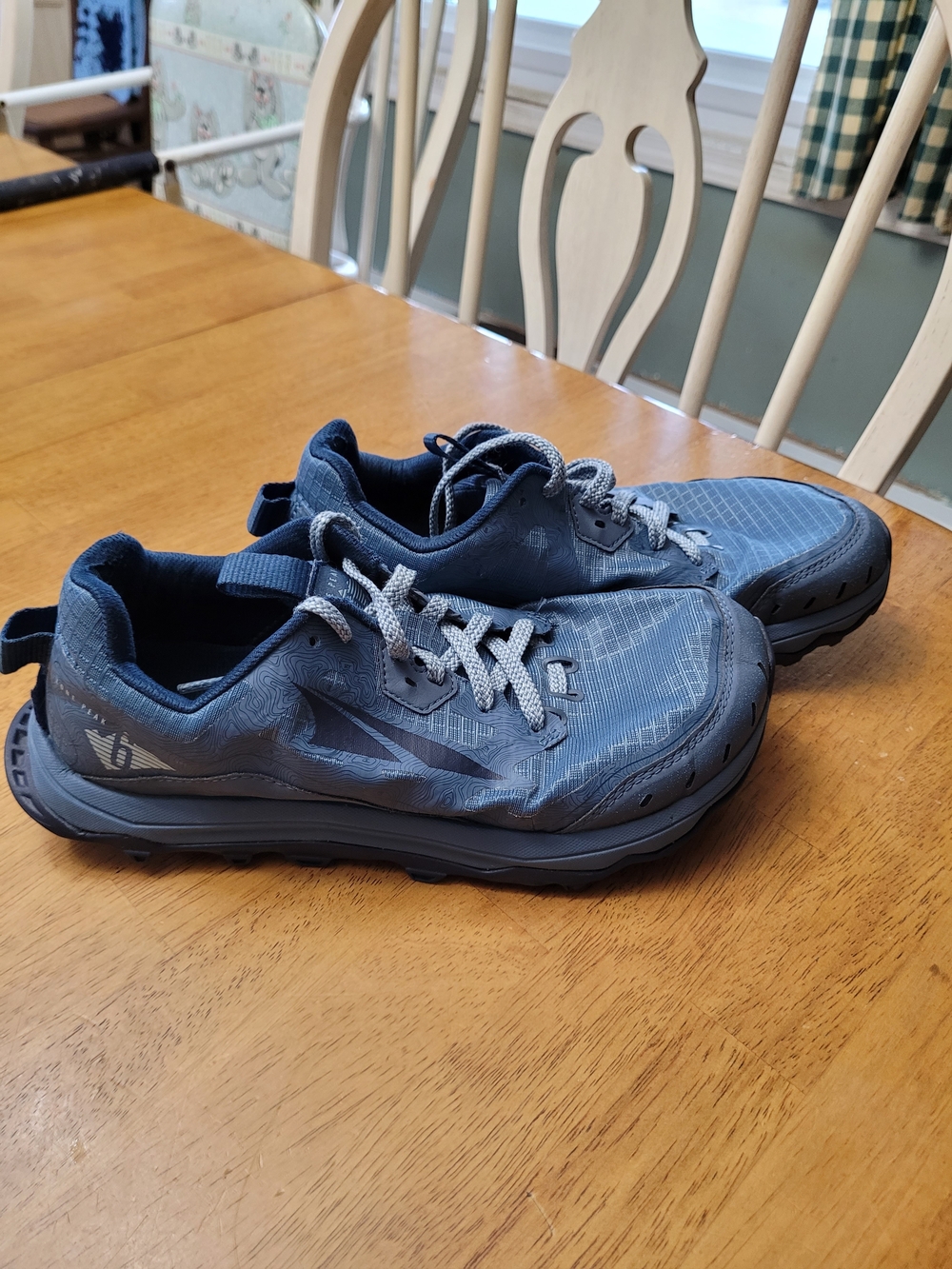 Women's Altra Lone Peak 6 - Navy Blue